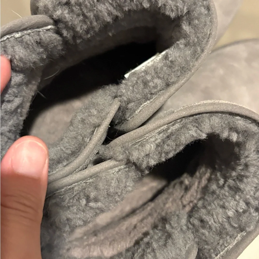 UGG Cory II Genuine Shearling Lined Boot Gray Suede 1125792 Womens Size 7 - Picture 7 of 10